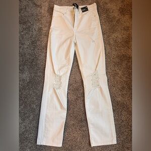 Express Women's White Distressed straight Jeans